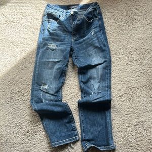 Risen jeans. Size 25.
